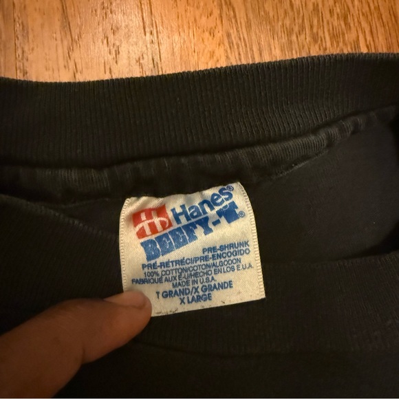 Vintage Harley-Davidson Black and Blue Wolf Moon T-Shirt - Picture 3 of 3